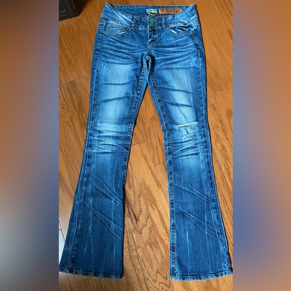 Distressed Jeans